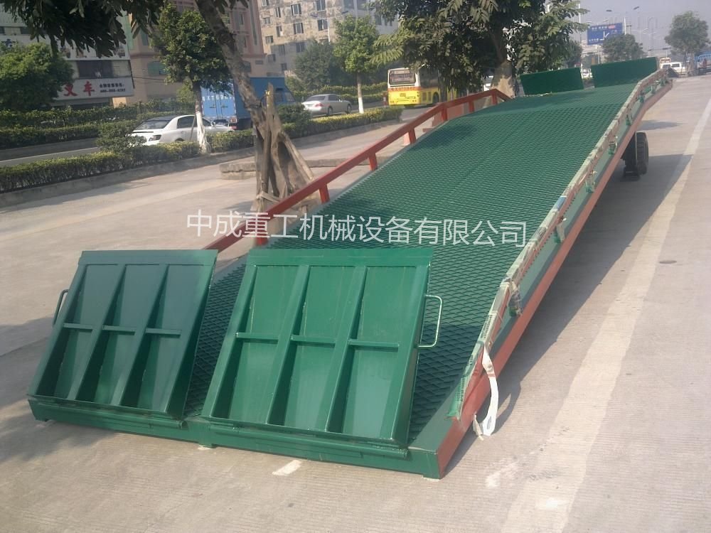 10噸移動(dòng)式登車(chē)橋