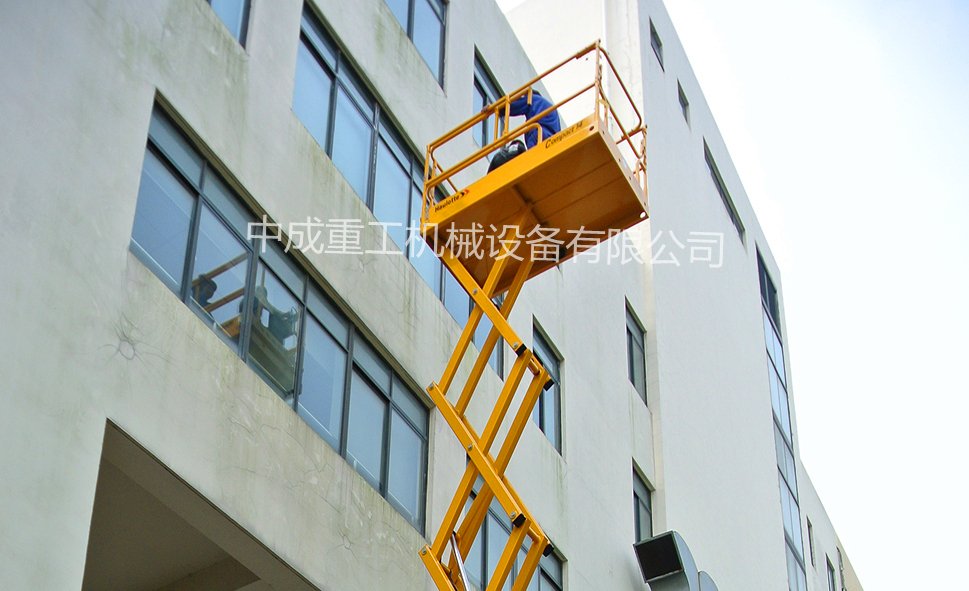 武漢升降機租賃多少錢